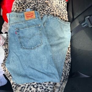 Levi's Men's Light Blue Straight Jeans